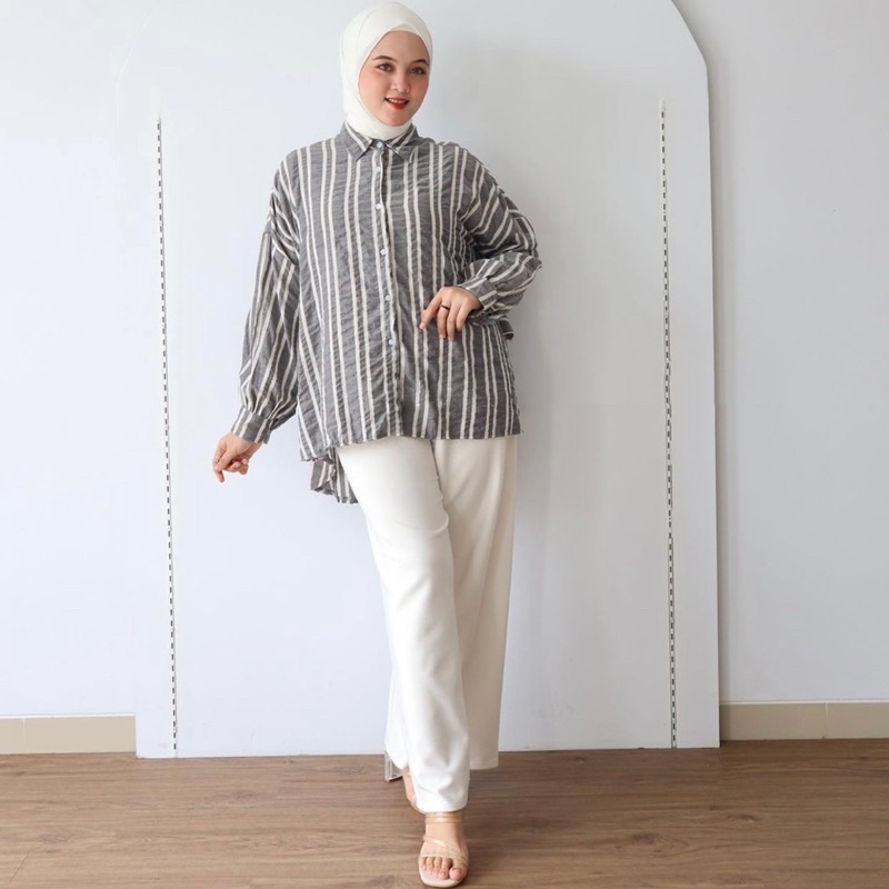 FAMELLA OVERSIZE SHIRT