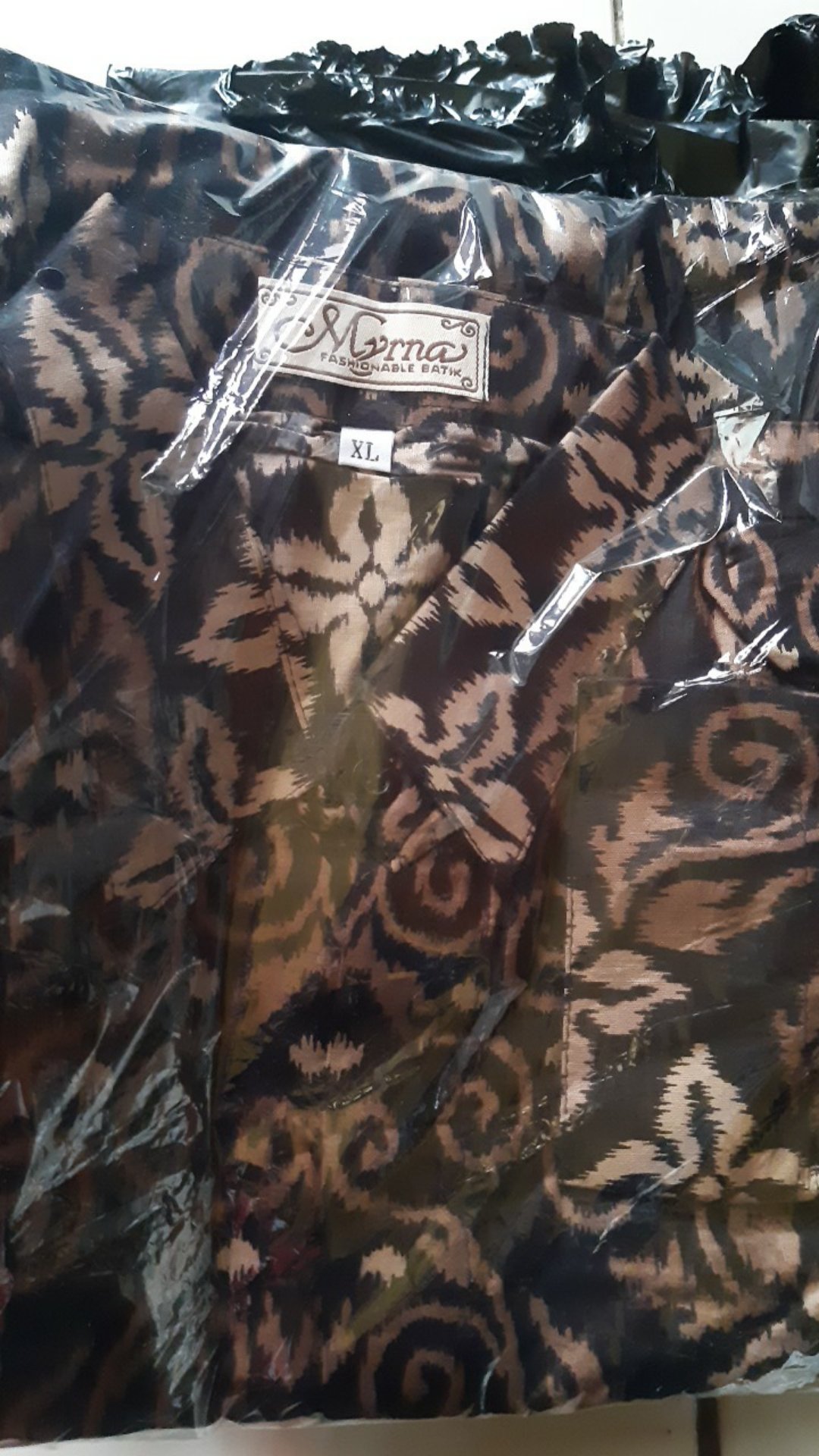 Batik Myrna - Kemeja Batik Atasan Pria Lengan Panjang Atasan Motif Songket Coklat