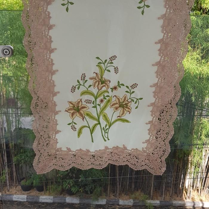 Taplak Meja Tamu Renda Bordir