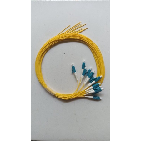 pigtail lc upc panjang 1,5m