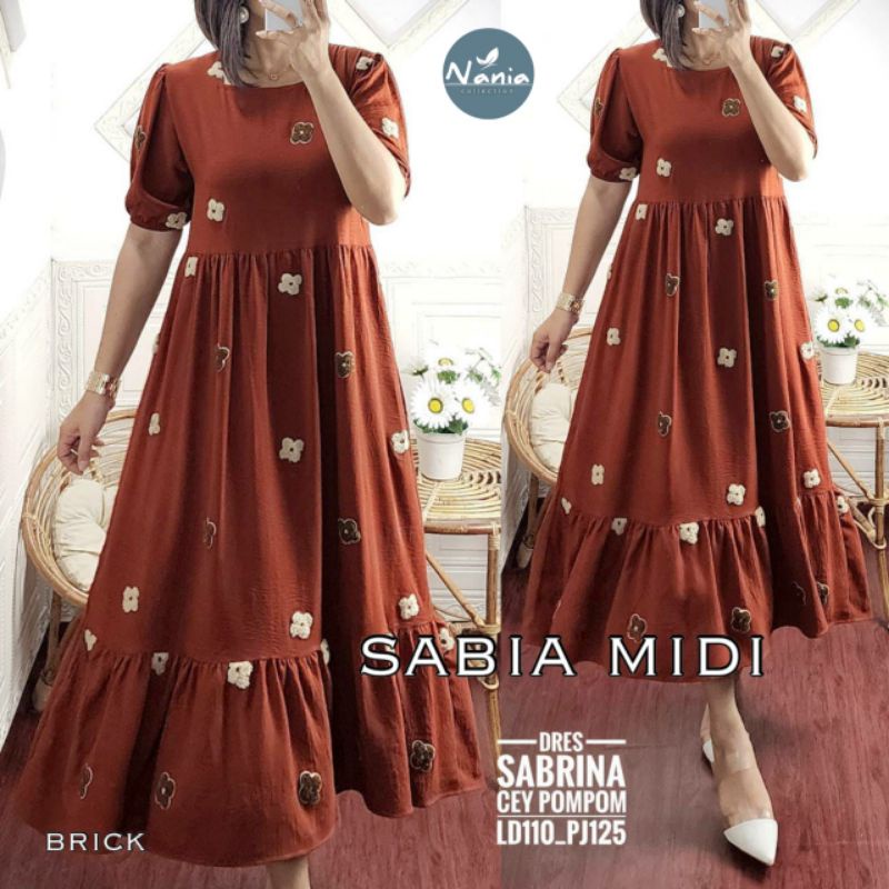 sabia midi jumbo pompom