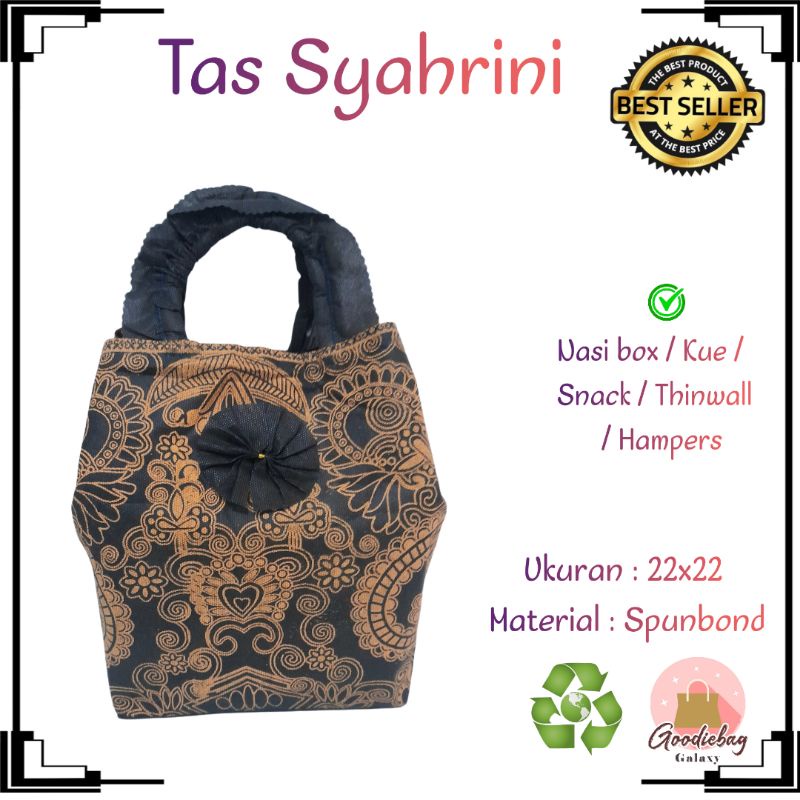 

Tas hajatan syahrini batik spunbond kotak nasi 22x22 tas syukuran selamatan berkat motif mawar Golden goodiebag hampers min 12 pcs (Harga Lusinan)