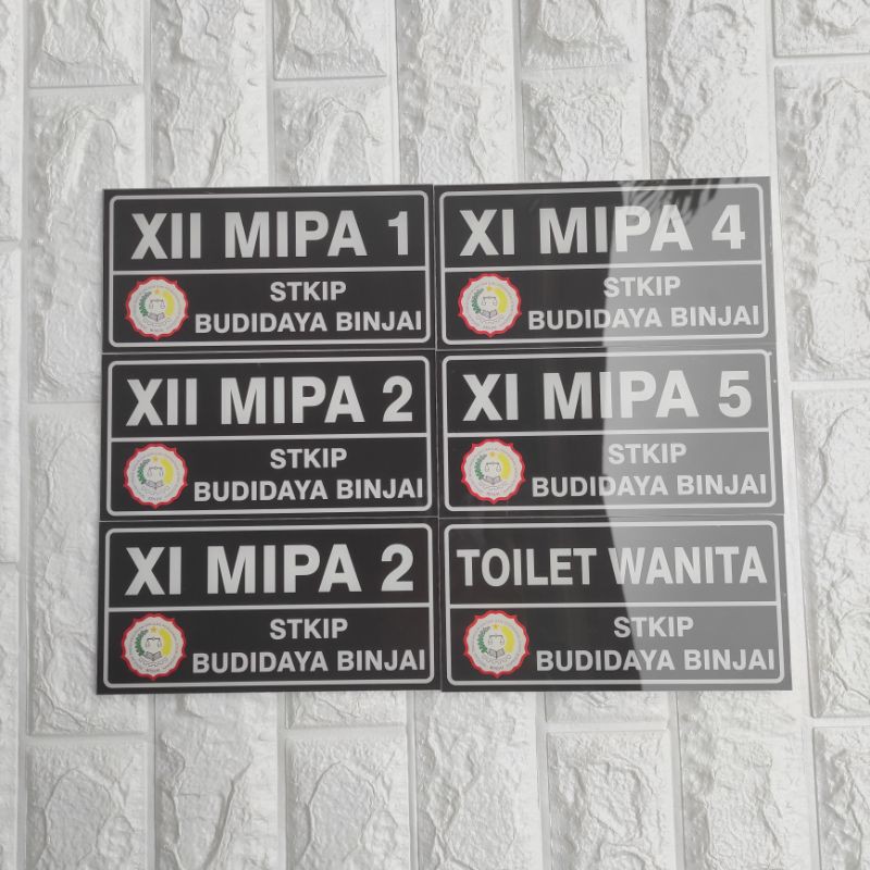 PAPAN NAMA AKRILIK SIGN LABEL ACRYLIC PAPAN  COSTUM DESAIN BEBAS 10x30CM NAMA RUANGAN NAMA KELAS