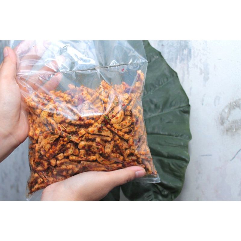 COD BASRENG VIRAL PEDAS DAUN JERUK BERAT 500 GRAM basreng Bandung / basreng enak / basreng pedas / basreng viral / basreng terlaris / basreng renyah / basreng endul / basreng ikan / basreng rame / basreng daun jeruk / basreng murah