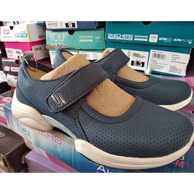 Skechers lab chic intuition navy