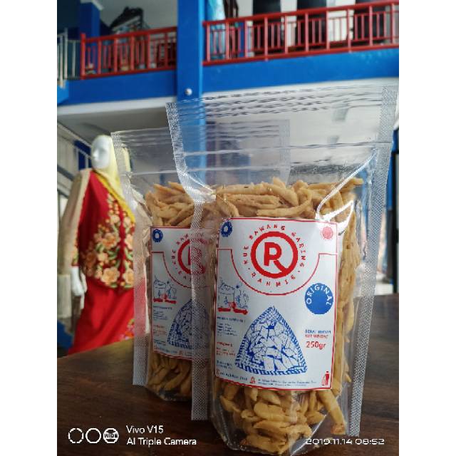 

Kue bawang gunting