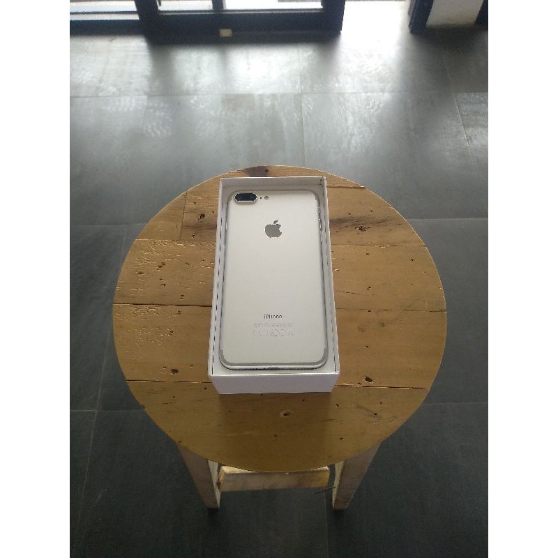 iphone 7 plus silver
