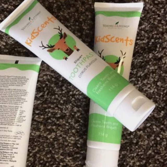 Kidscents toothpaste Young Living kidscent