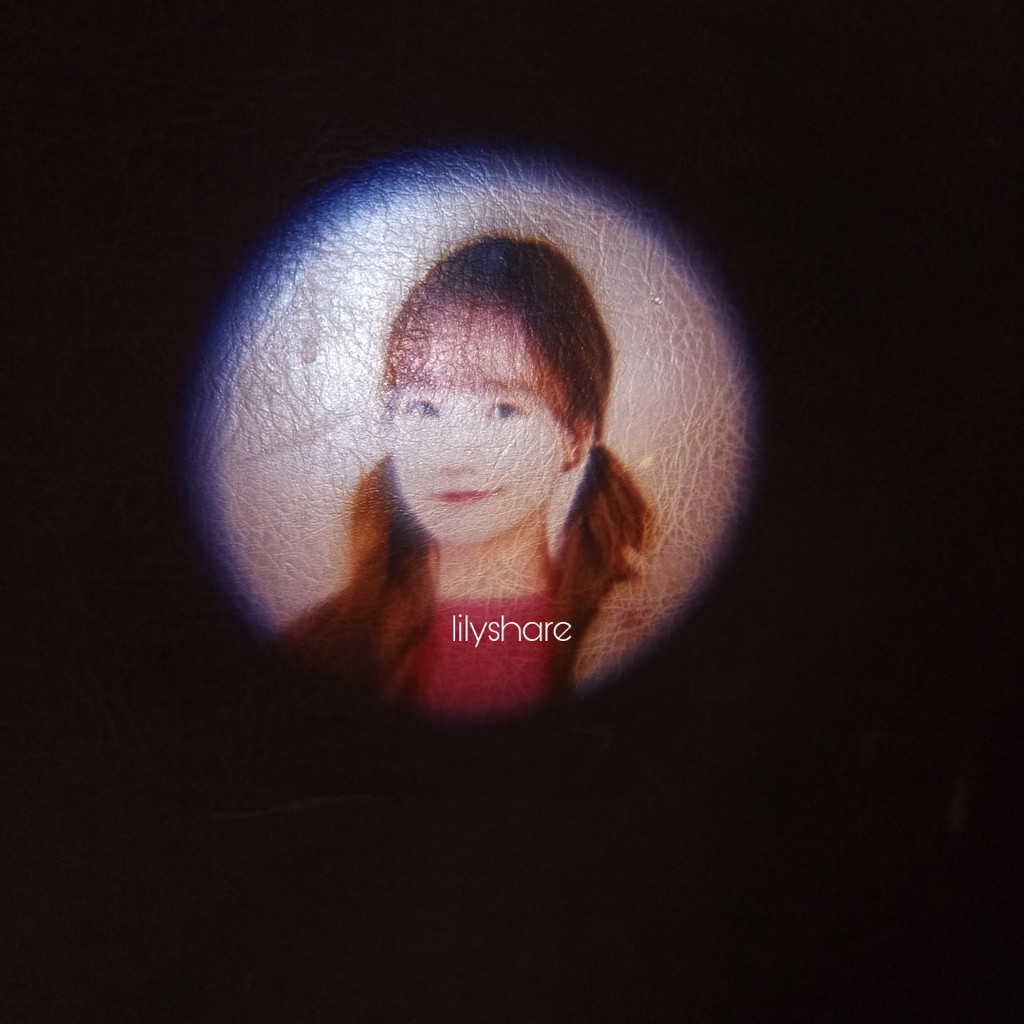 IZ*ONE Yuri Photo Projection Keyring Eyes On Me Kit Video Kihno IZONE