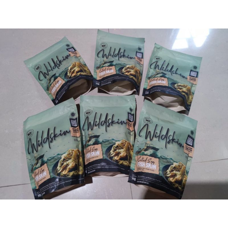 

WILDSKIN-keripik kulit ikan telur asin