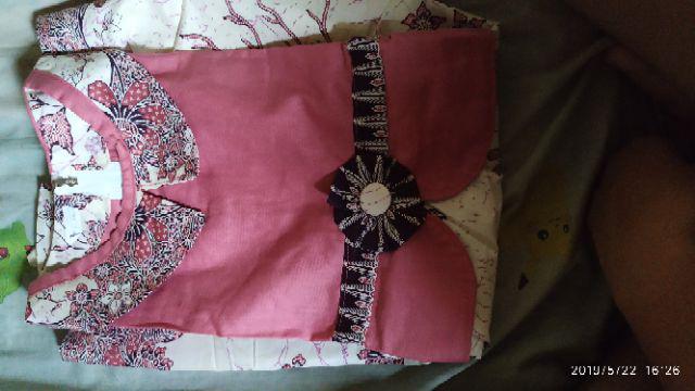 Sarimbit Keluarga/ Family Batik Gamis Wanita Kd Melati Dasar Krem Pink
