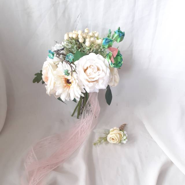 Hand bouquet /wedding bouquet