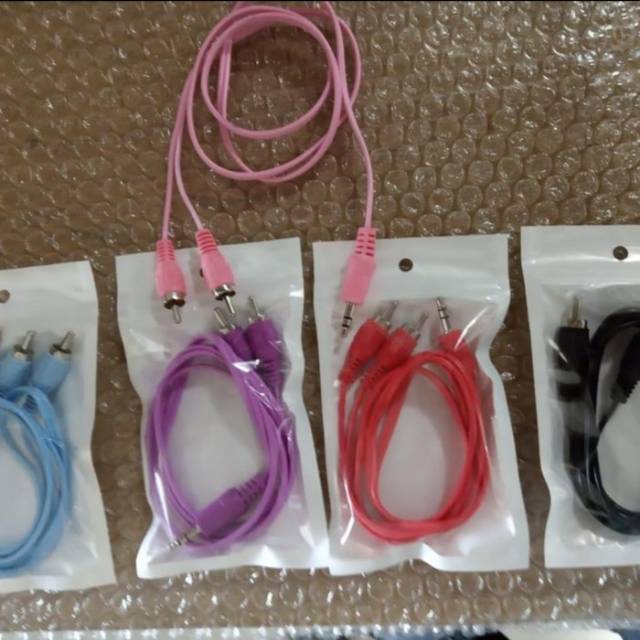 Kabel Aux Solid 2in1 Kabel Audio 3.5 m Kabel 1 M