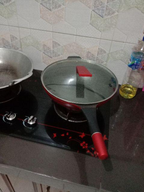 Iluva - 32cm Die Casting Wok Pan Diamond Pan Teflon Ceramic Marble