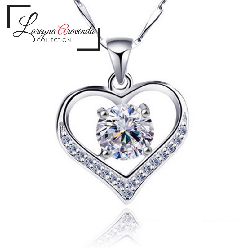 Kalung Wanita Titanium Liontin Model Love Kristal Crystal KL042