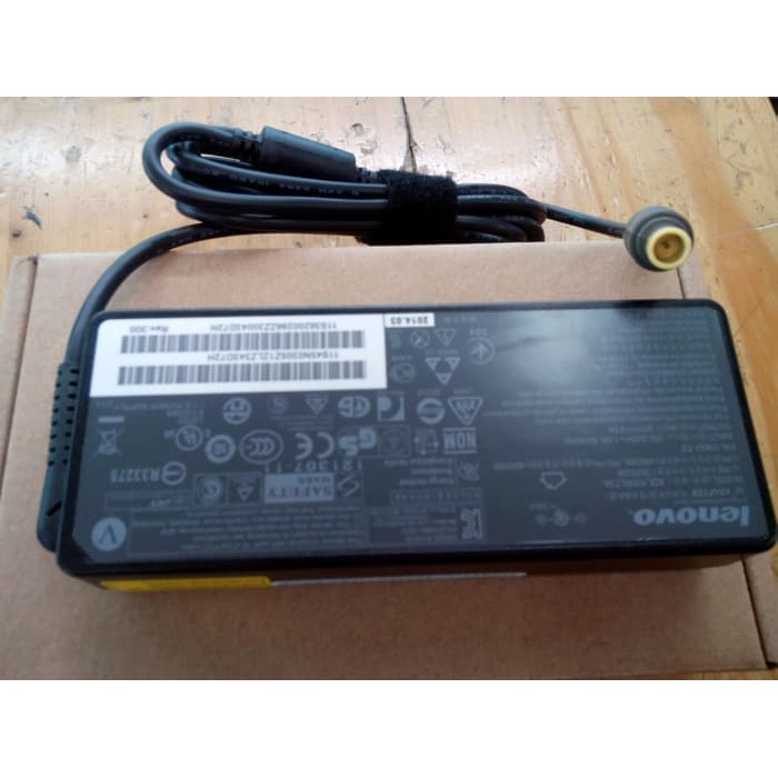 Adaptor Original LE Thinkpad R60 T60 E46A 20V-4.5A