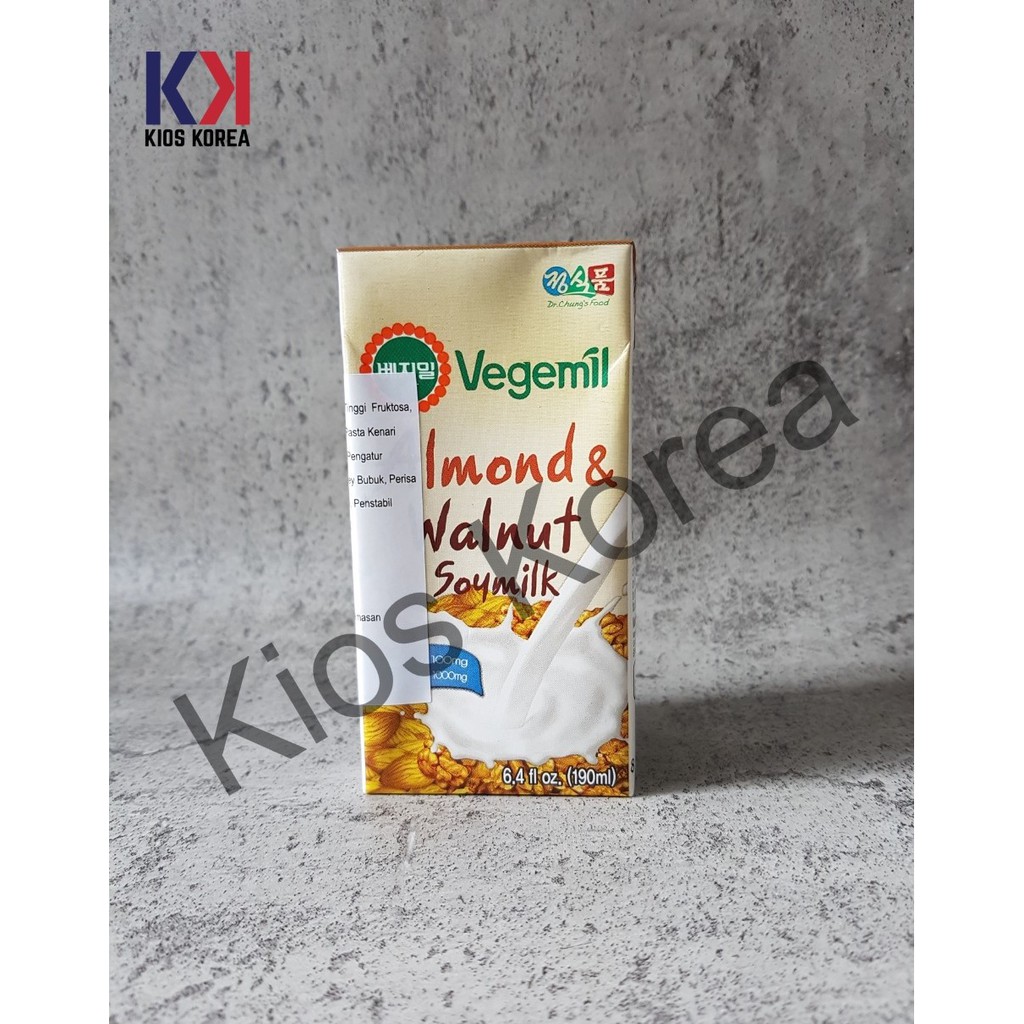 

Vegemil Almond & Walnut Soymilk 190ml [READY STOCK]