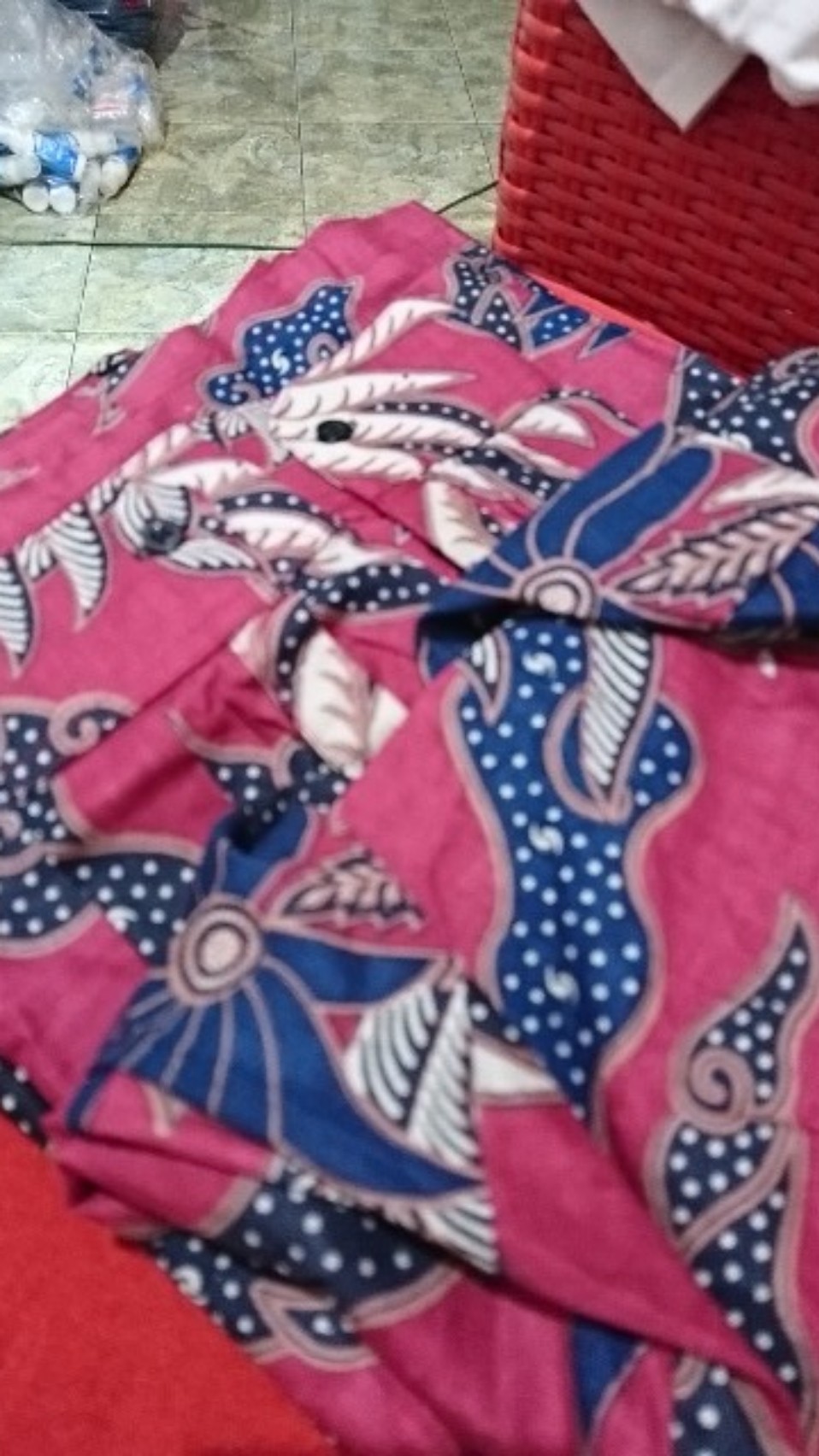 Kemeja Batik Pria Lengan Panjang Batik Merah Size M L Xl Xxl  Bswart Hrb026