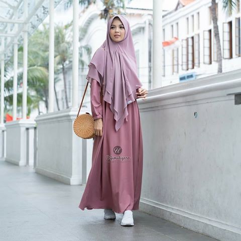 YOANA DRESS || Gamis Polos Syari By Urfimutiyaro