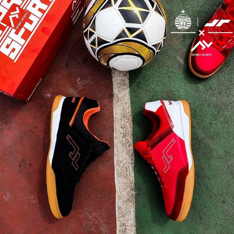 Sepatu Olahraga/Futsal Casual Persija Juara X Zethro Trivela