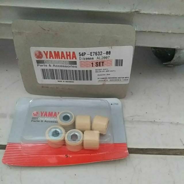 Roller yamaha 54P-E7632-00