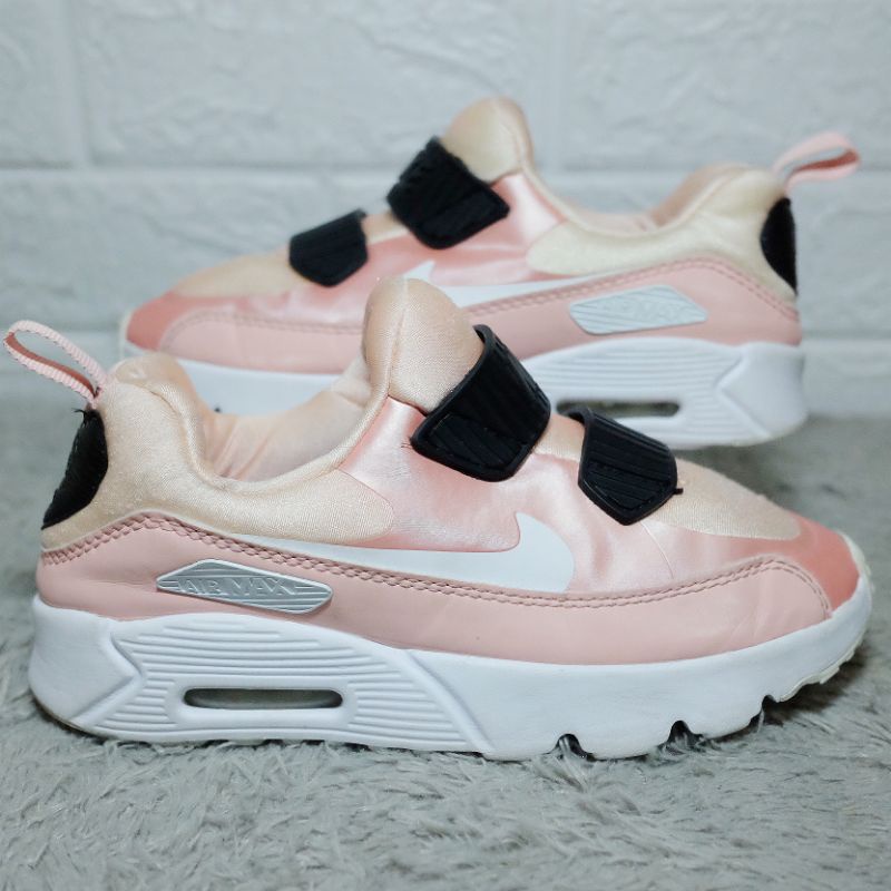 Sepatu Anak Second Nike Air Max Tiny 90 PS Valentine's Day Bekas Preloved
