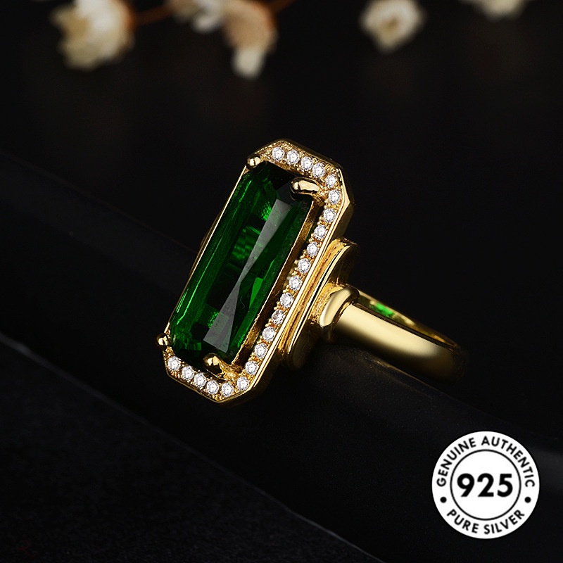 Cincin Lapis Silver 925 Dengan Emerald Untuk Wanita