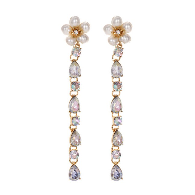 LRC Anting Tusuk Fashion Alloy Pearl Flower Stud Earrings F75026