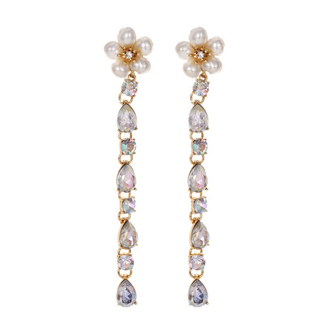 LRC Anting Tusuk Fashion Alloy Pearl Flower Stud Earrings F75026