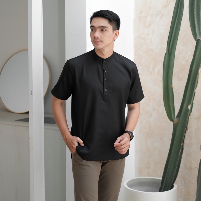 Baju Muslim Koko Qurta Pria Lengan Pendek Hitam