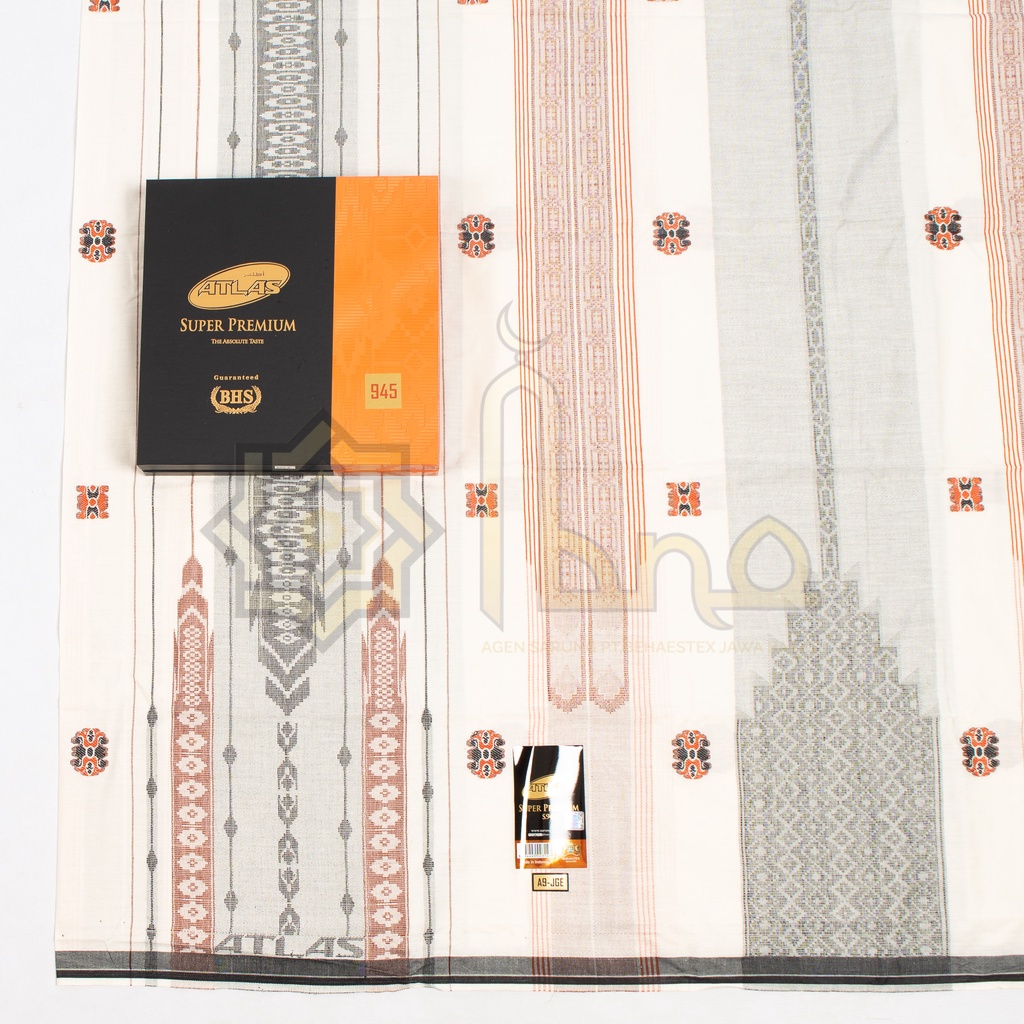 Sarung Atlas Super Premium 945 Putih