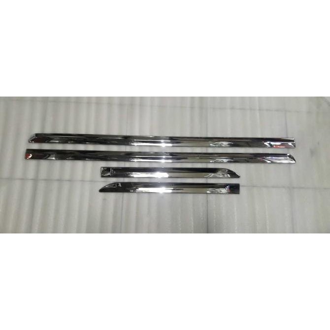 TERBARU LIS BODY MOULDING CHROME HONDA HRV MURAH
