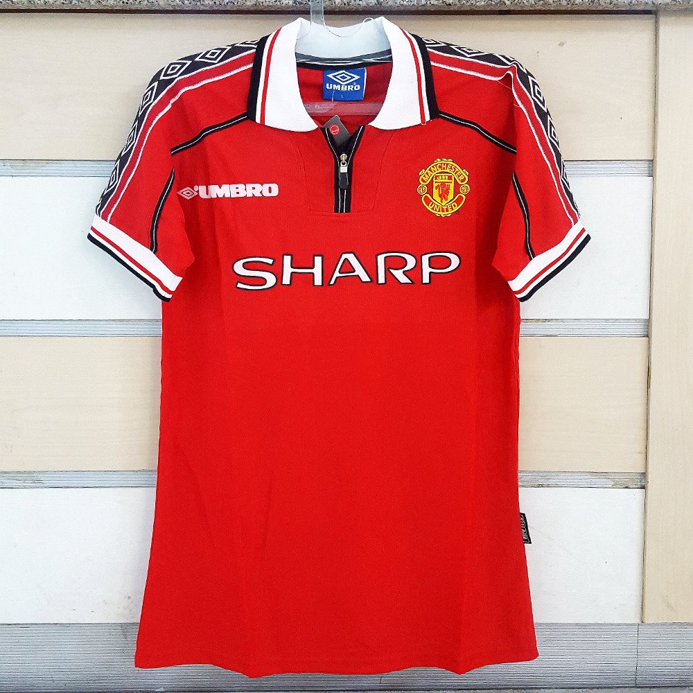 Jersey Bola Retro Manchester United Home 1999 Treble Winners Bagus