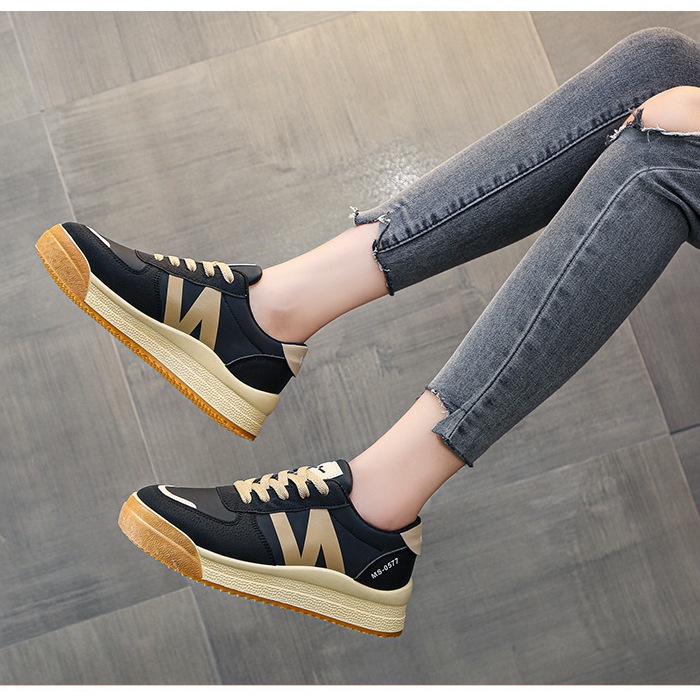 Sepatu Sneakers Wanita 02021550 Sneakers Import