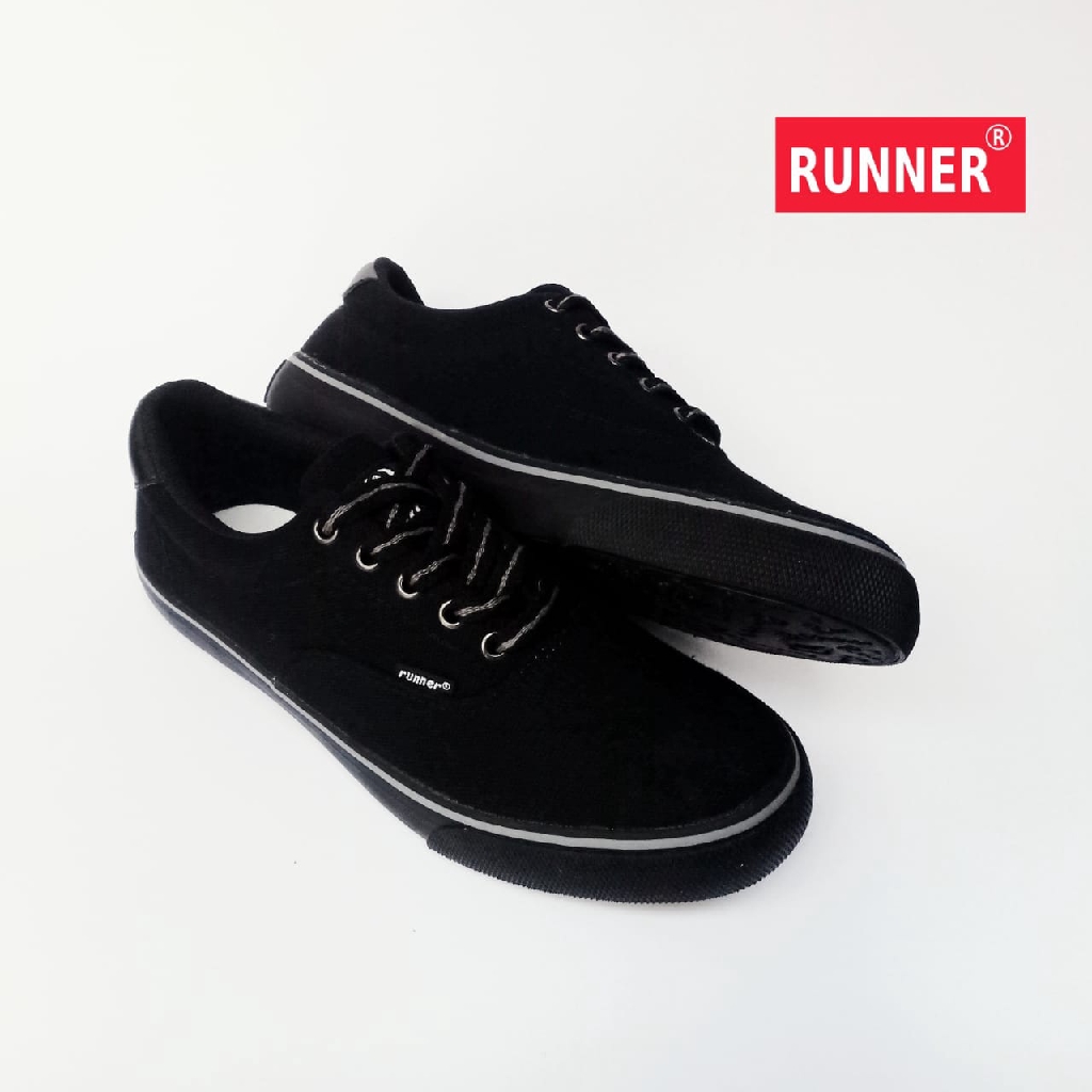 Sepatu Runner 431 LC Full Black