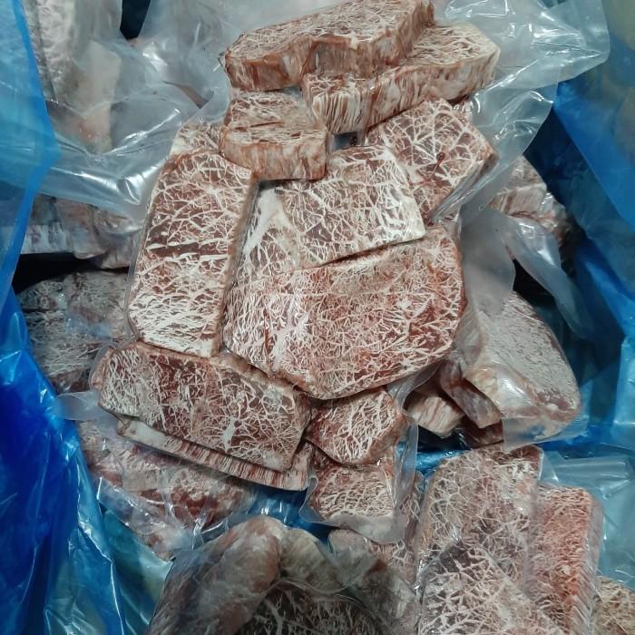 

Steak | Daging Sapi Wagyu Mess / Mess Wagyu Meltique 1 Kg