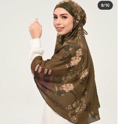 rafflesia bergo wearing klamby