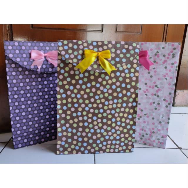 

Kertas Kado Jadi Paper Craft
