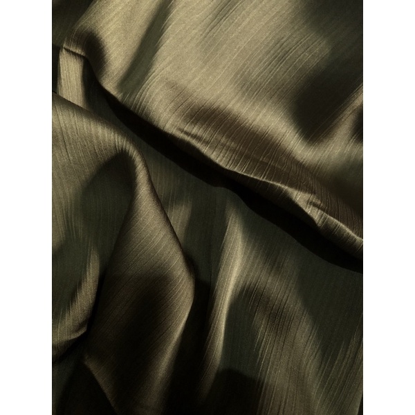 Premium Silk Shawl Laser cut Eyelash/Rayya Silk / Pashmina Satin Premium / Textured Silk/ Malay Shawl/ Crinkle Silk Catalog Part 1-Army