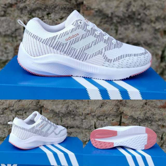 SEPATU SPORT ADIDAS