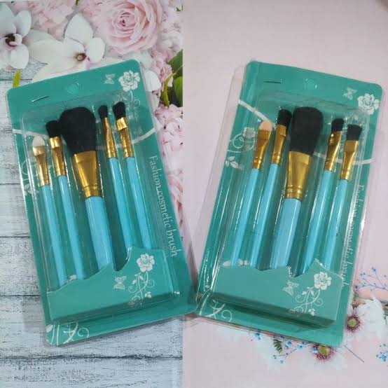 Kuas dandan make up brush 1 set