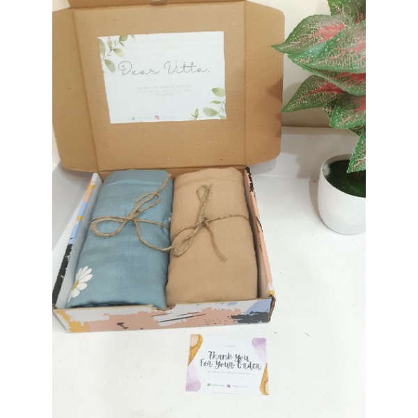 

HAMPERS / GIFT BOX /SOUVENIR / KADO Daster Ruflle Premium