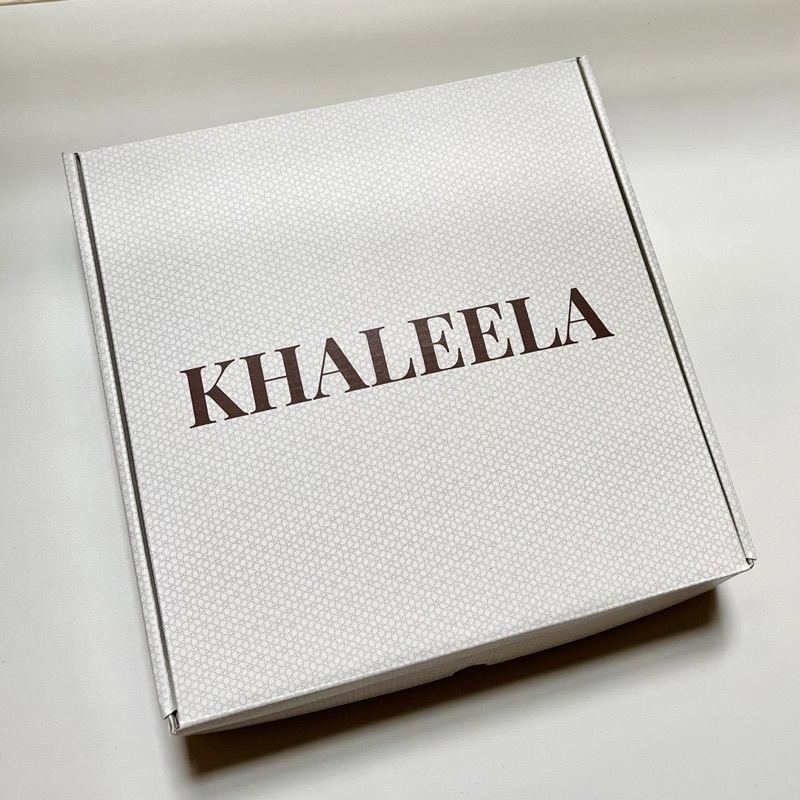 

Khaleela - Premium Box Hampers Mukena Hardbox Corrugated Box Ecobox
