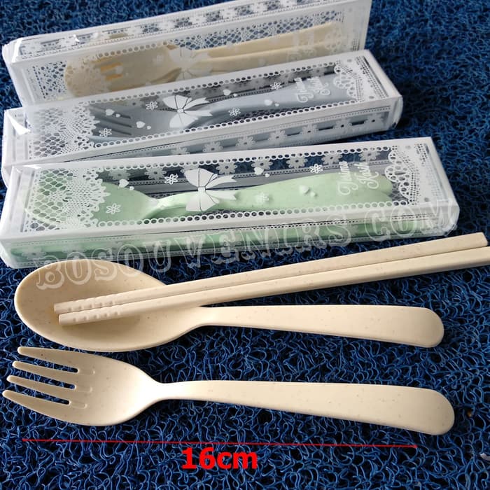 sovenir sofenir suvenir 1set Sendok Travel mika (sendok+garpu+Sumpit) |souvenir pernikahan