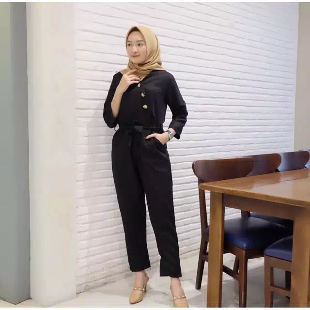 JUMPSUIT SQUILBY / JUMPSUIT TERBARU / FASHION KOREA / PAKAIAN WANITA BAHAN MOSCREPE