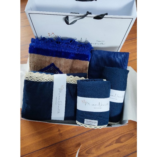 Hampers Ramadhan mukena sarung sajadah