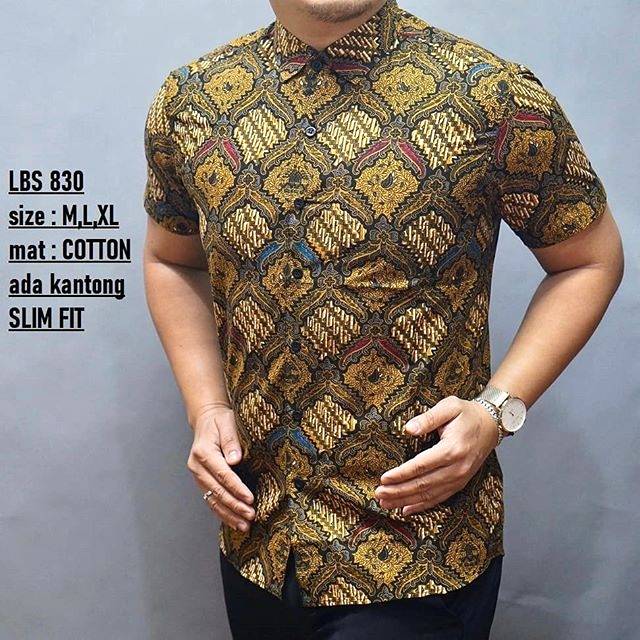 LBS 830 HEM KEMEJA BATIK PRIA SLIM FIT LENGAN PENDEK LUIGI BATANI