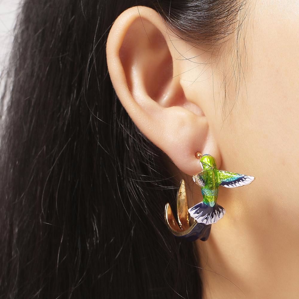 Needway  Individuality Stud Earrings Transparent Painting Hummingbird Earrings Cute 1Pair Enamel Fashion Female Copper Dripping Oil/Multicolor