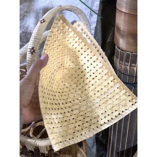 Pincuk anyaman bambu/pincuk pecel/alas makan tradisional