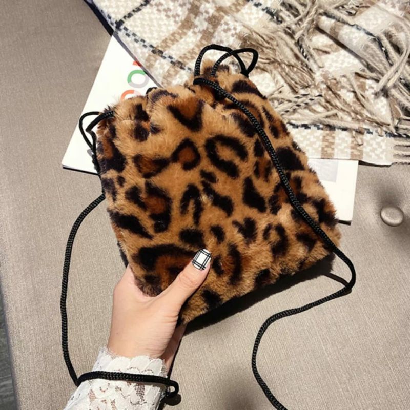 Tas bulu Serut Motif Macan tas SLempang murah